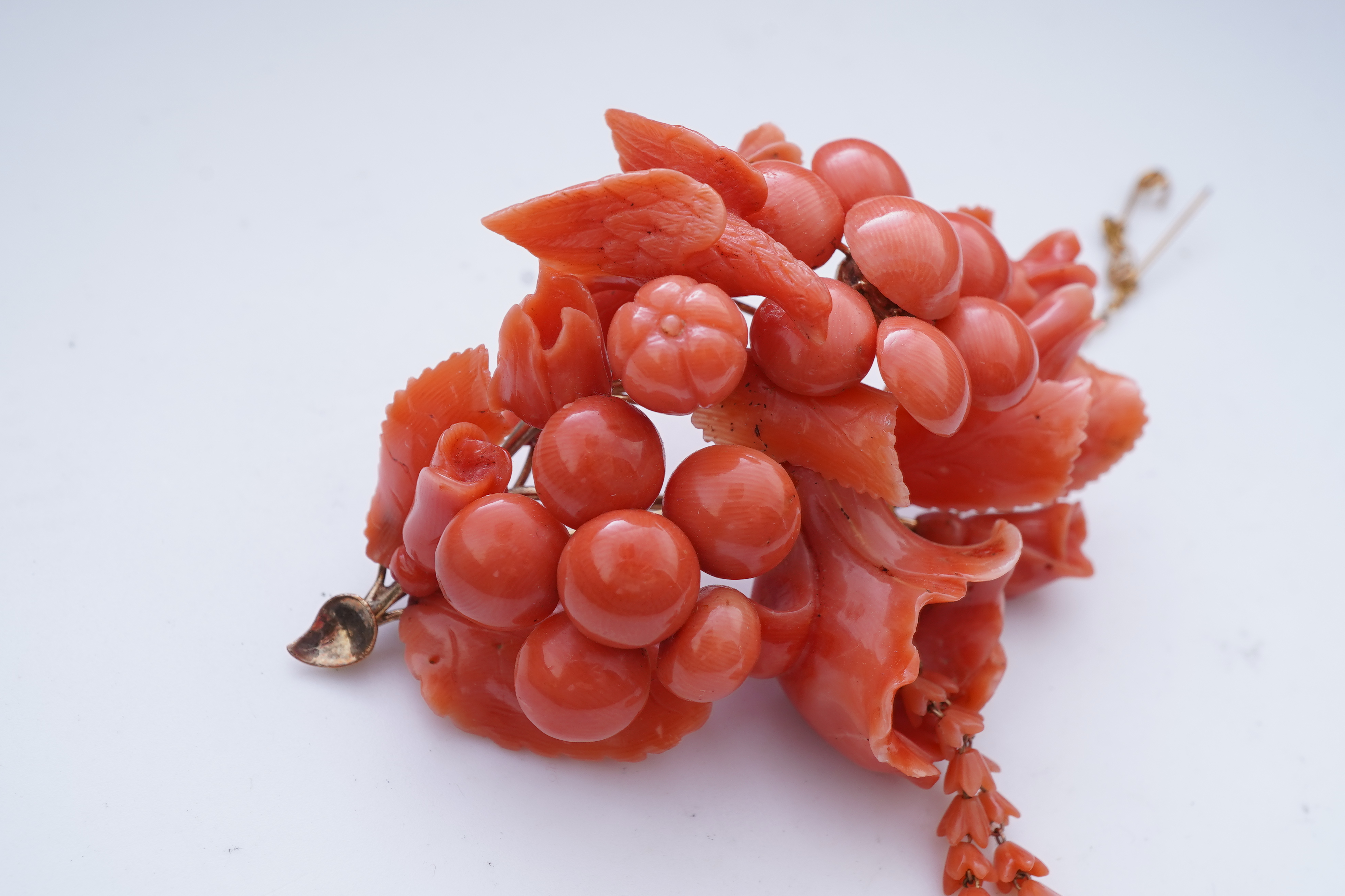 A rare coral brooch, Italy, mid 19th century